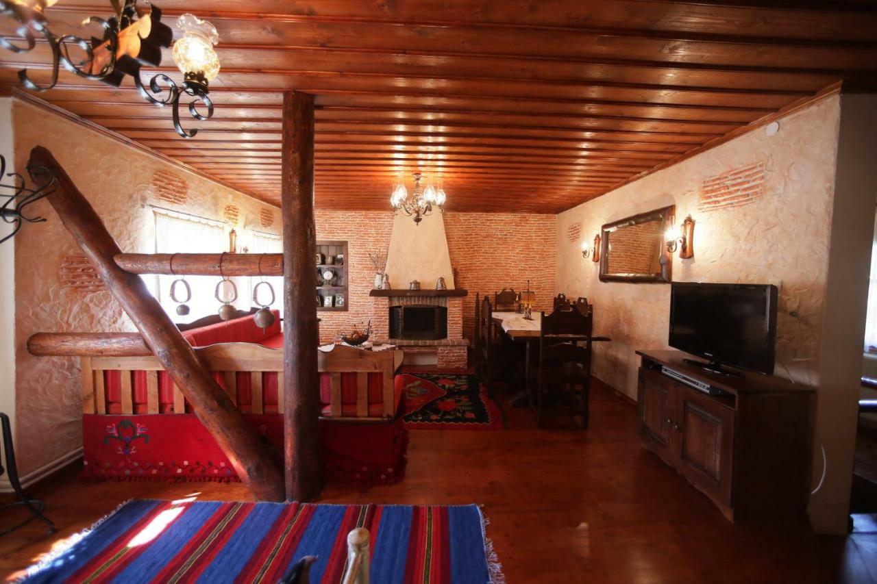 Dora'S House At Agios Germanos Prespes Guest House Exterior photo