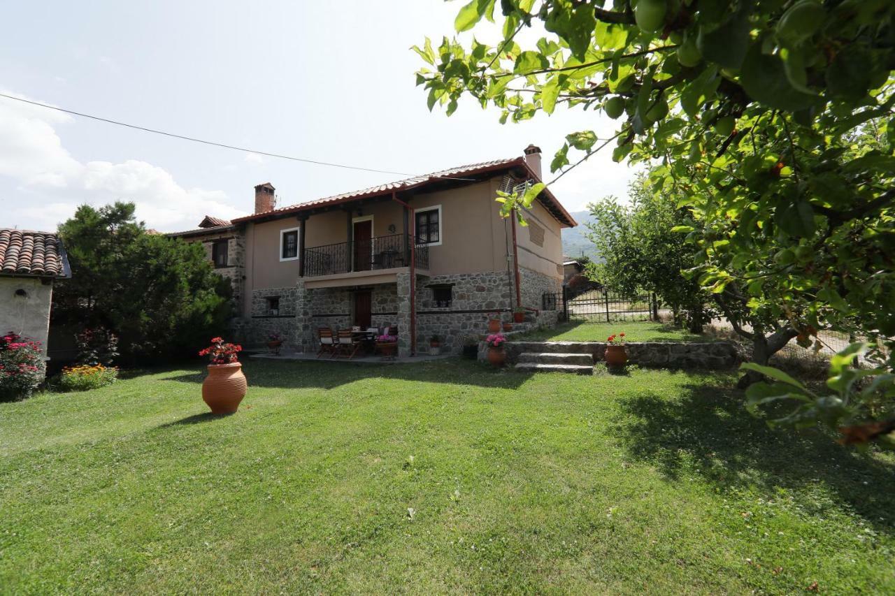 Dora'S House At Agios Germanos Prespes Guest House Exterior photo