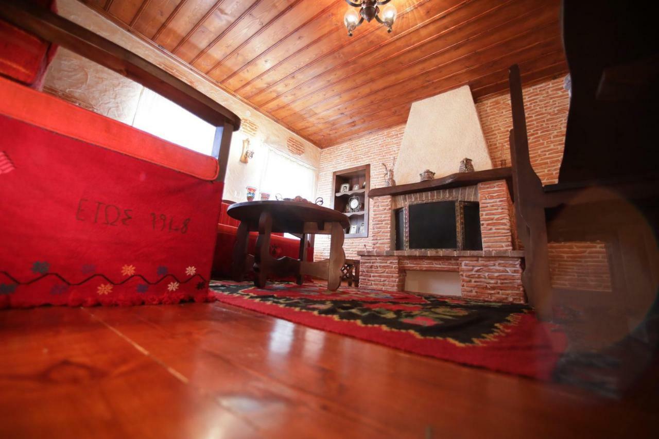 Dora'S House At Agios Germanos Prespes Guest House Exterior photo