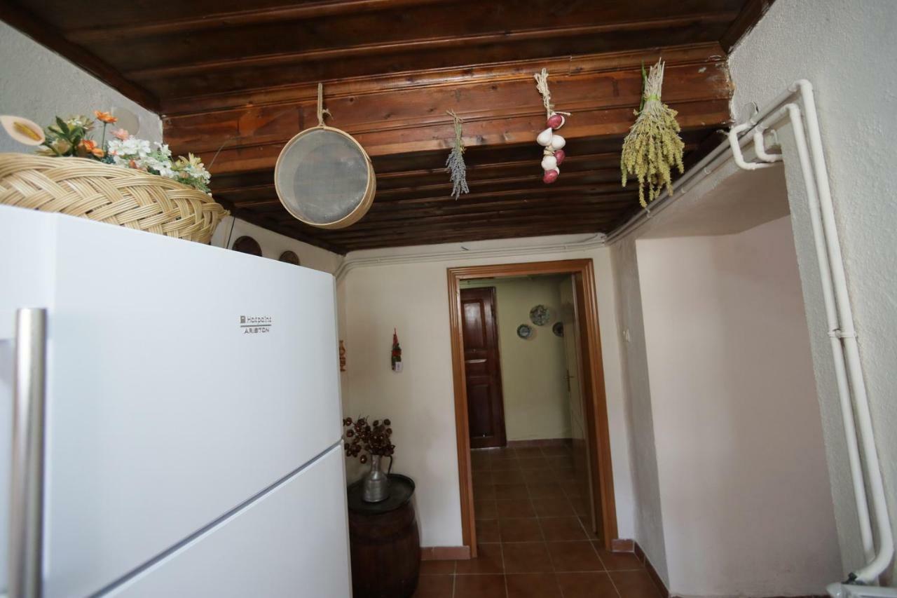 Dora'S House At Agios Germanos Prespes Guest House Exterior photo