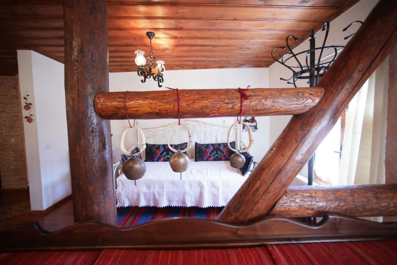 Dora'S House At Agios Germanos Prespes Guest House Exterior photo